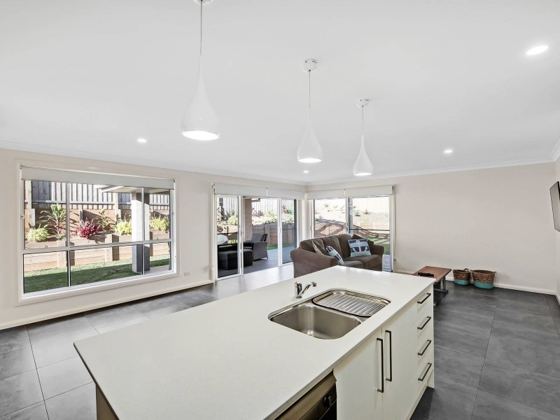 24 Yarralumla Parade, Port Macquarie NSW 2444