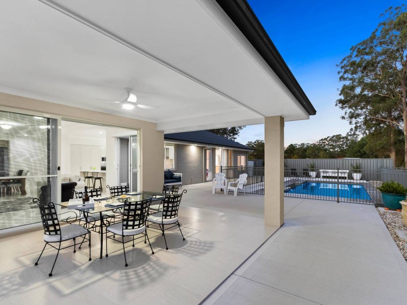 21 Manuka Parkway, King Creek NSW 2446