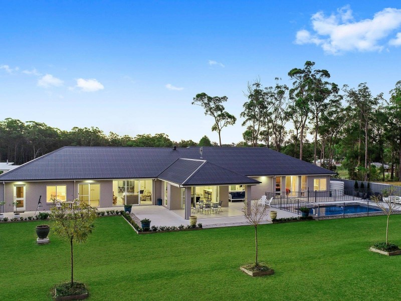 21 Manuka Parkway, King Creek NSW 2446
