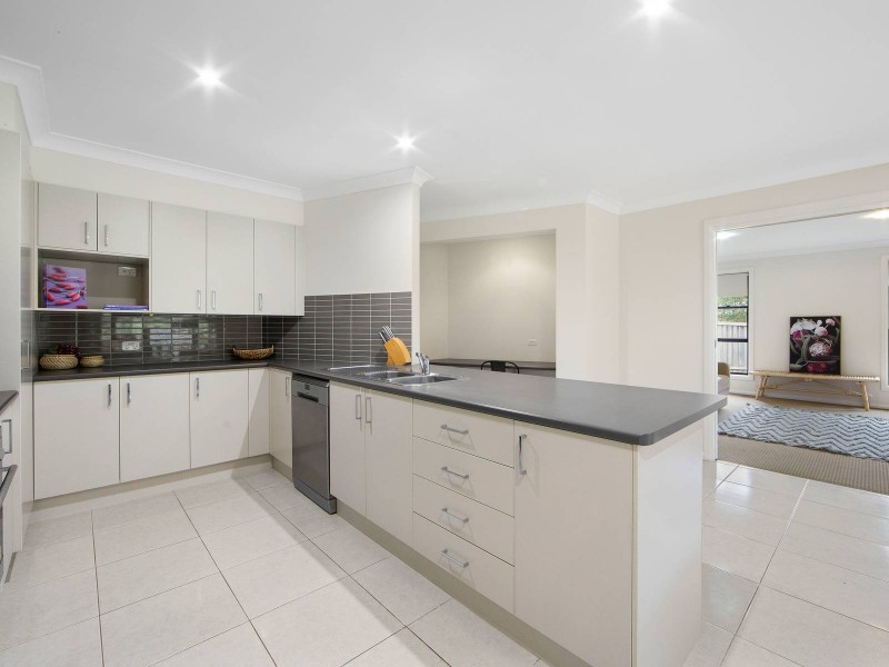 2 Maysfield Circuit, Port Macquarie NSW 2444