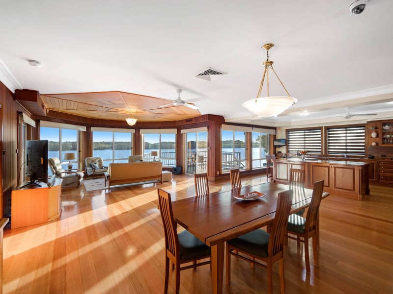 5 Riverside Drive, Port Macquarie NSW 2444