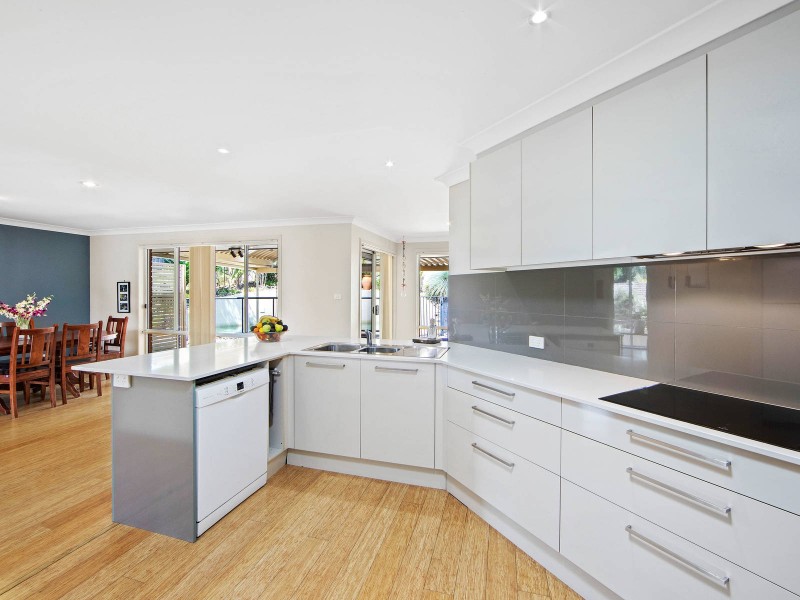 8 Spindrift Row, Port Macquarie NSW 2444