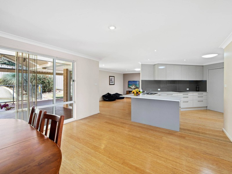 8 Spindrift Row, Port Macquarie NSW 2444