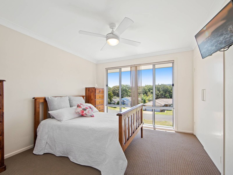 8 Spindrift Row, Port Macquarie NSW 2444