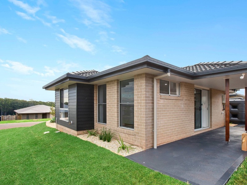 1 Hideaway Place, Port Macquarie NSW 2444