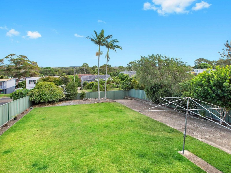 37 Clifton Drive, Port Macquarie NSW 2444