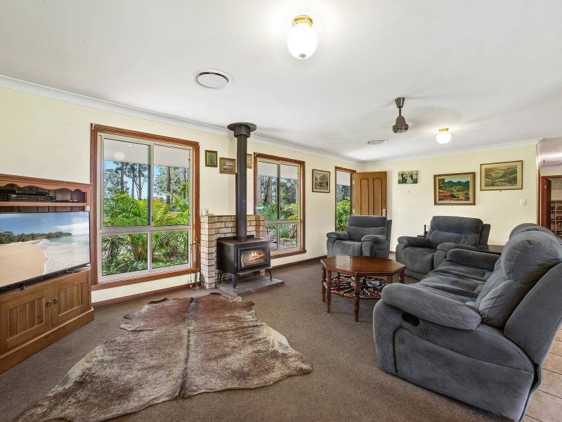 84 Moorside Drive, Telegraph Point NSW 2441