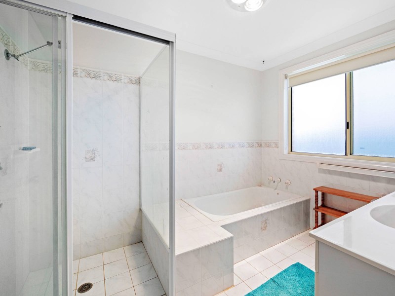 6 Topaz Place, Port Macquarie NSW 2444