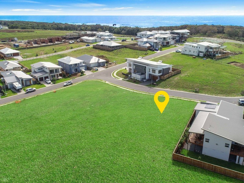 6 Sandy Shores Avenue, Lake Cathie NSW 2445