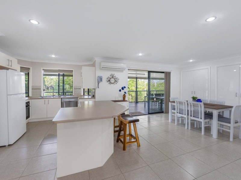 5 Fenton Drive, King Creek NSW 2446