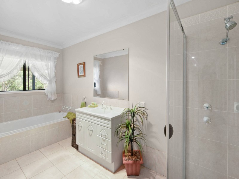5 Fenton Drive, King Creek NSW 2446