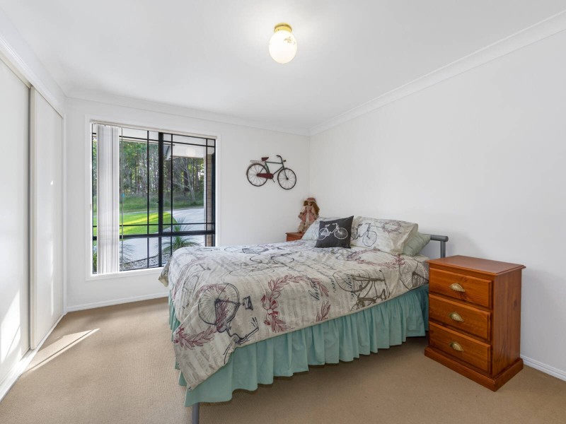 5 Fenton Drive, King Creek NSW 2446