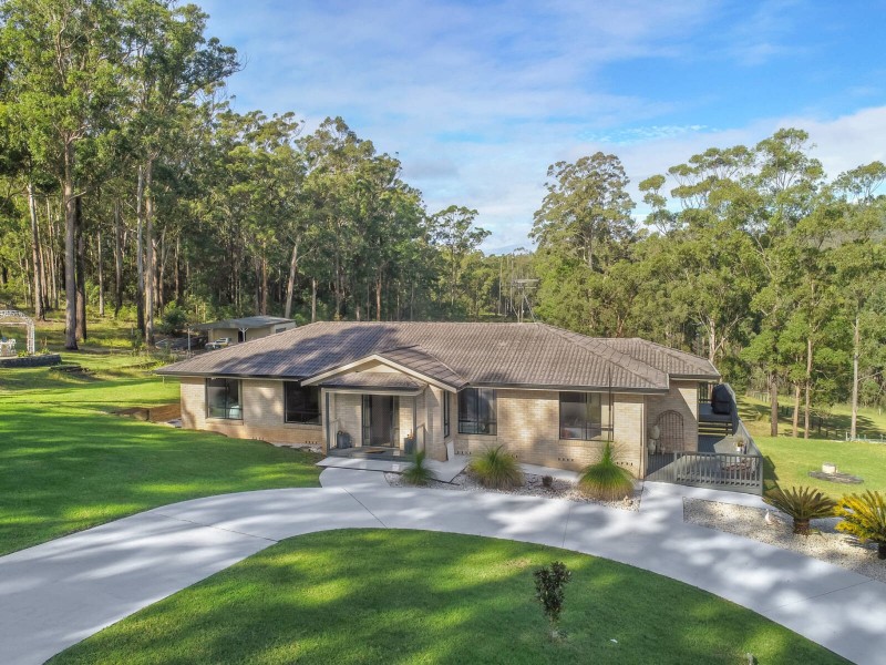 5 Fenton Drive, King Creek NSW 2446