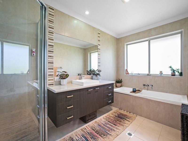 81 Crestwood Drive, Port Macquarie NSW 2444