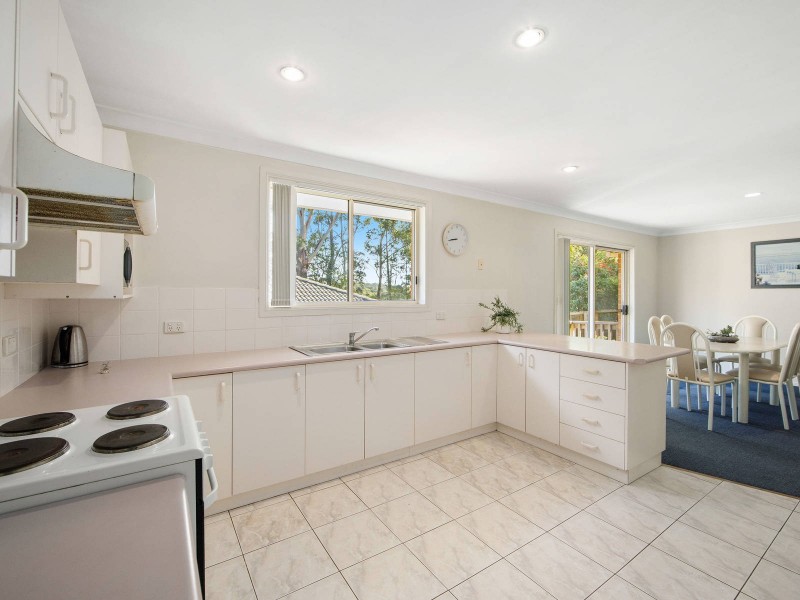 15 Mahogany Hill, Port Macquarie NSW 2444