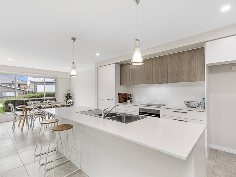 262 Crestwood Drive, Port Macquarie NSW 2444