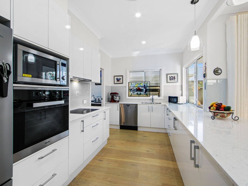 183 North Atlantic Circuit, Lake Cathie NSW 2445