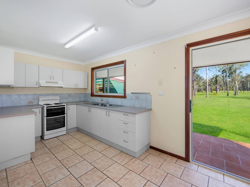 84 Moorside Drive, Telegraph Point NSW 2441
