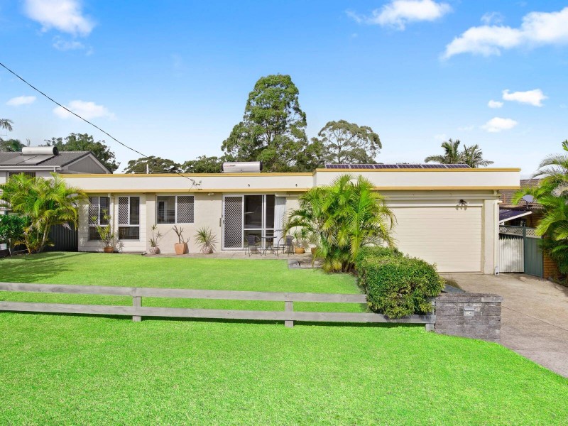 24 Mermaid Crescent, Port Macquarie NSW 2444
