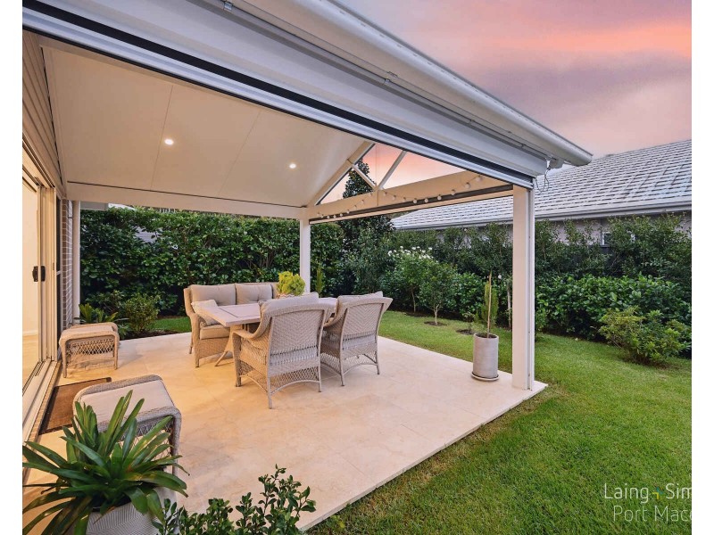 11 Shore Break Crescent, Lake Cathie NSW 2445