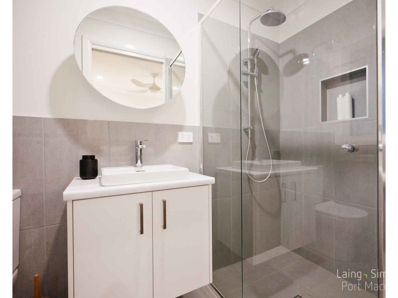 11 Shore Break Crescent, Lake Cathie NSW 2445