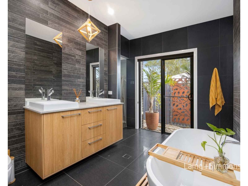 83 South Atlantic Drive, Lake Cathie NSW 2445