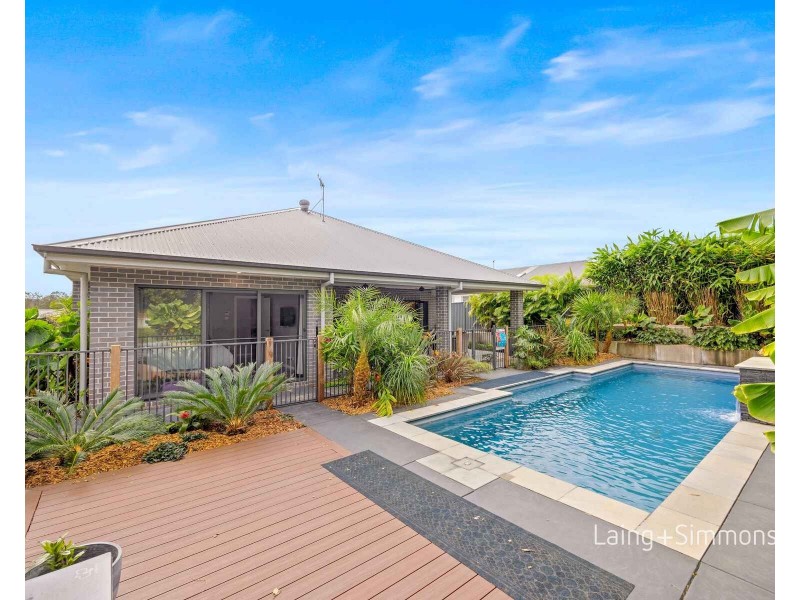 83 South Atlantic Drive, Lake Cathie NSW 2445