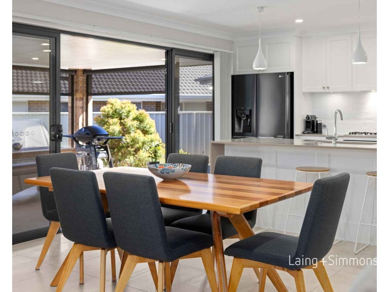 6 Celtic Court, Lake Cathie NSW 2445