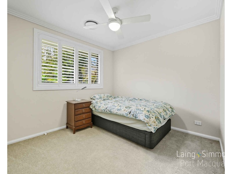 13 Seaside Drive, Lake Cathie NSW 2445