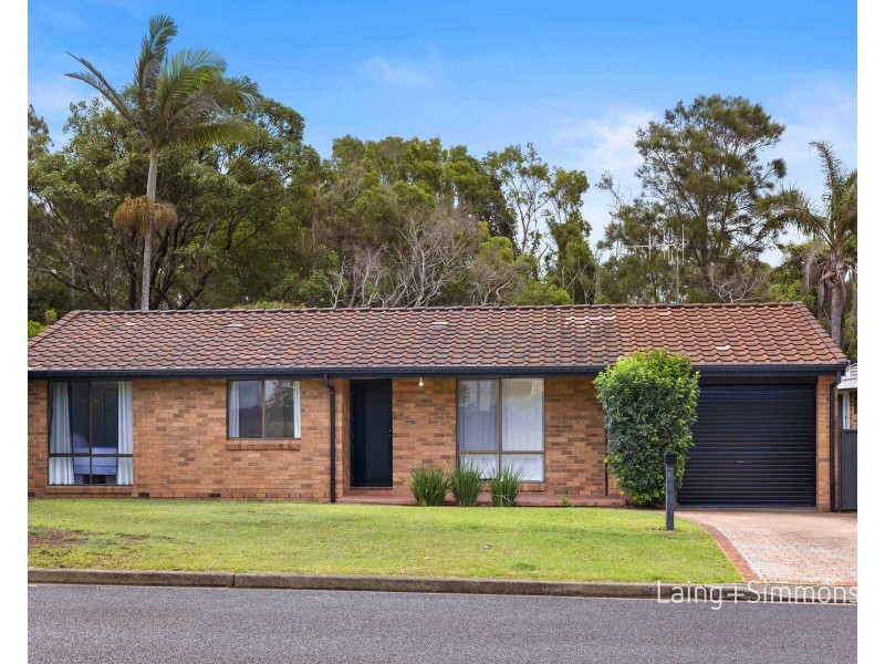 7 Fiona Crescent, Lake Cathie NSW 2445