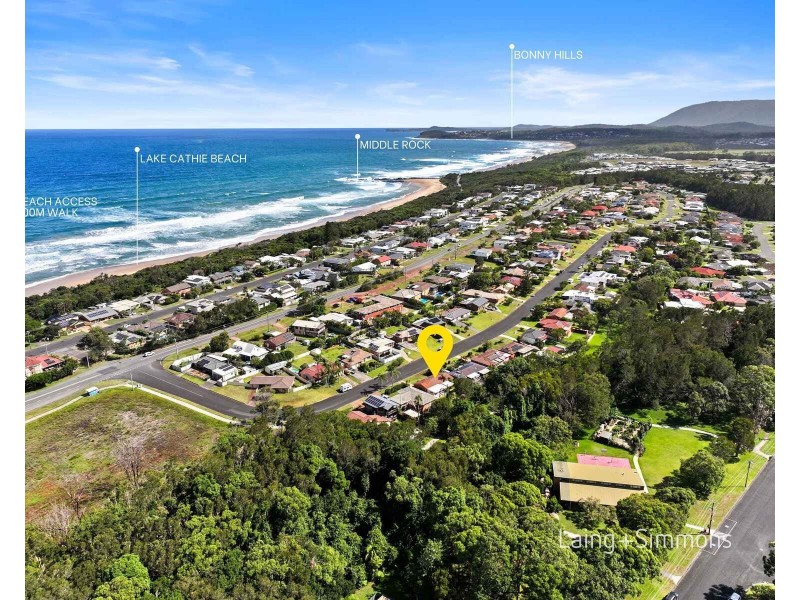 7 Fiona Crescent, Lake Cathie NSW 2445