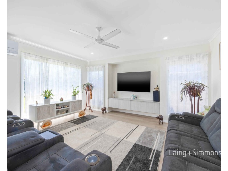 8 Songbird Circuit, Port Macquarie NSW 2444