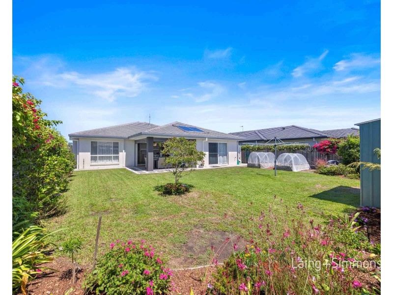 8 Songbird Circuit, Port Macquarie NSW 2444