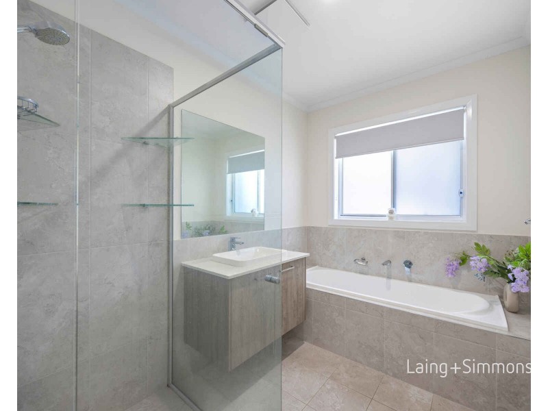 8 Songbird Circuit, Port Macquarie NSW 2444