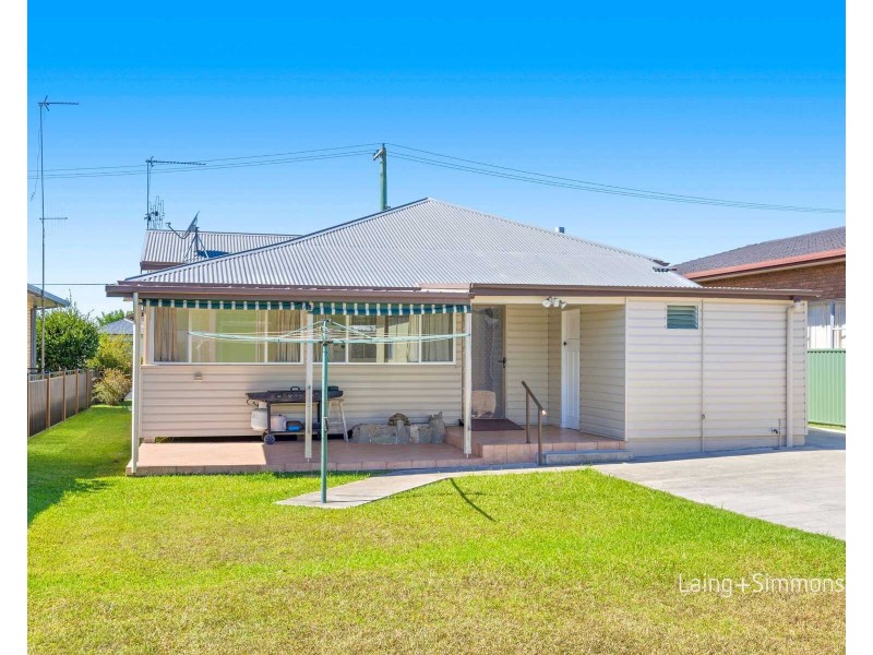 13 Hastings Street, Wauchope NSW 2446