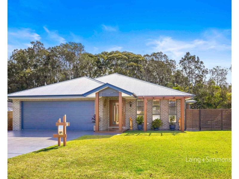 9 Tweed Place, Lake Cathie NSW 2445