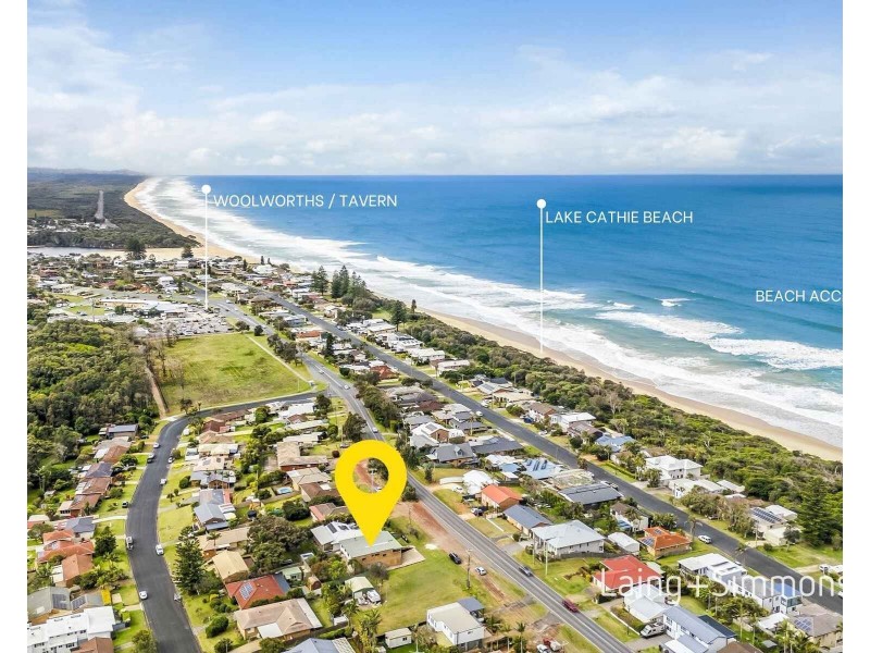 1555 Ocean Drive, Lake Cathie NSW 2445