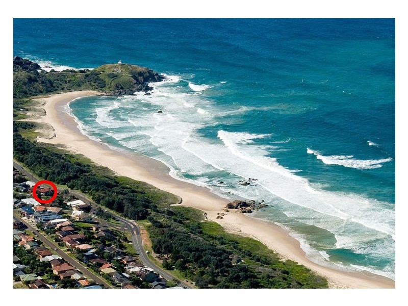 2/62 Vendul Crescent, Port Macquarie NSW 2444