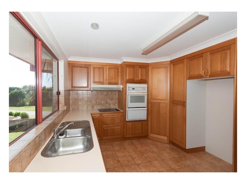 2/62 Vendul Crescent, Port Macquarie NSW 2444