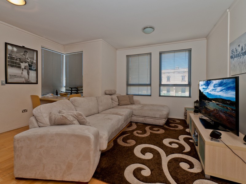 203/209 Albion Street, Surry Hills NSW 2010
