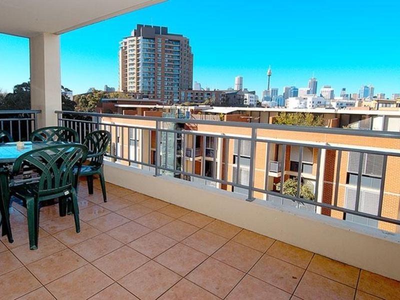 48/2-10 Quarry Master Drive, Pyrmont NSW 2009