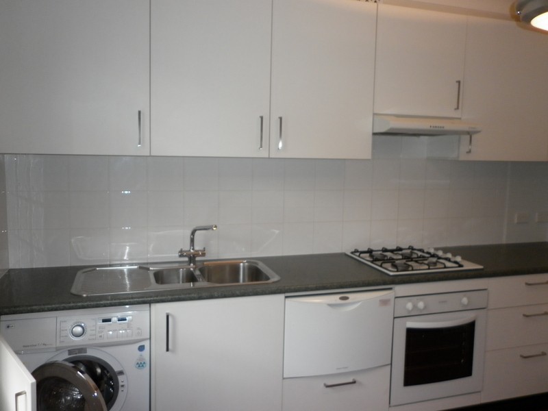 2/18 Crown Street, Woolloomooloo NSW 2011