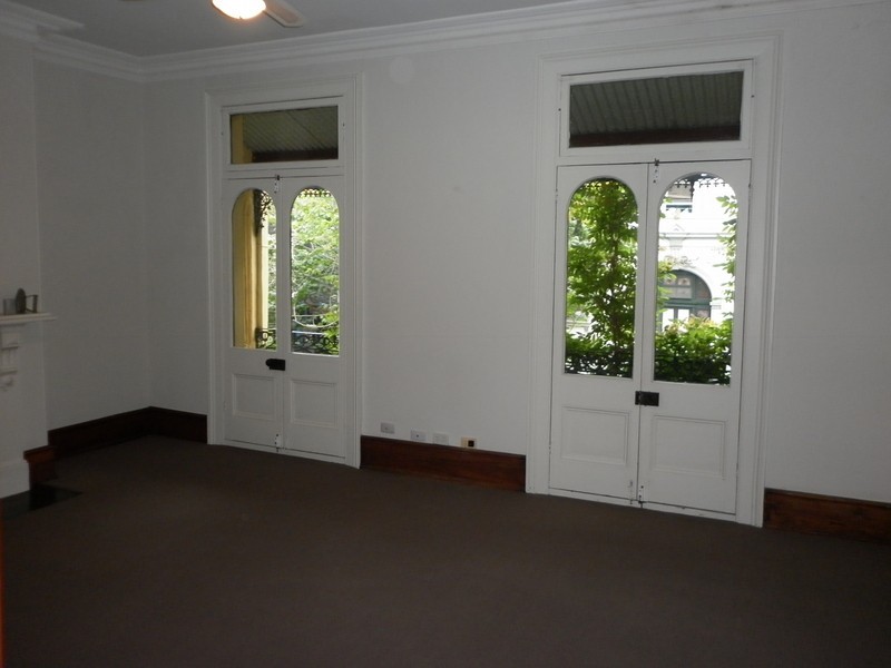 2/18 Crown Street, Woolloomooloo NSW 2011