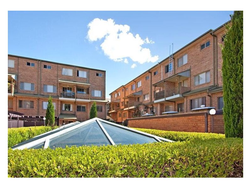 61/219 Chalmers Street, Redfern NSW 2016