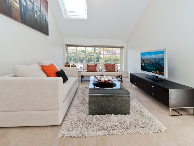 549/6 Cowper Wharf Road, Woolloomooloo NSW 2011