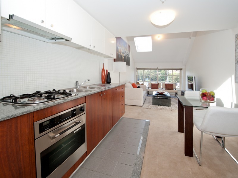 549/6 Cowper Wharf Road, Woolloomooloo NSW 2011