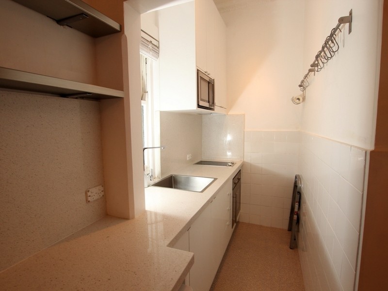 11/39  Roslyn Gardens, Elizabeth Bay NSW 2011