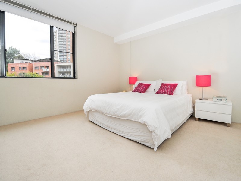 2/30 Saunders Street, Pyrmont NSW 2009