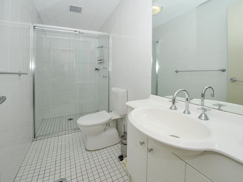 2/30 Saunders Street, Pyrmont NSW 2009