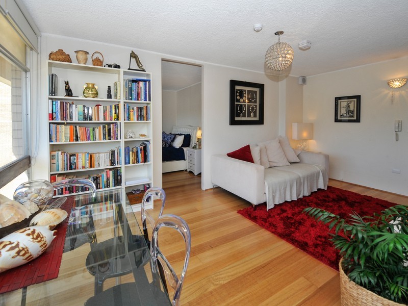 27/41-49 Roslyn Gardens, Elizabeth Bay NSW 2011